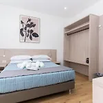 Konukevi Casa Francesca Sassari