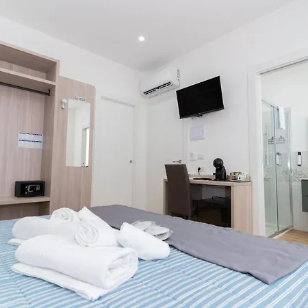 Konukevi Casa Francesca 3*